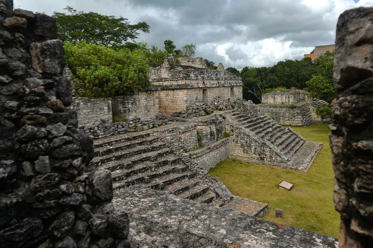 Natpis star 1.200 godina u Ekʼ Balamu otkriva ime vladara i tačan datum rituala