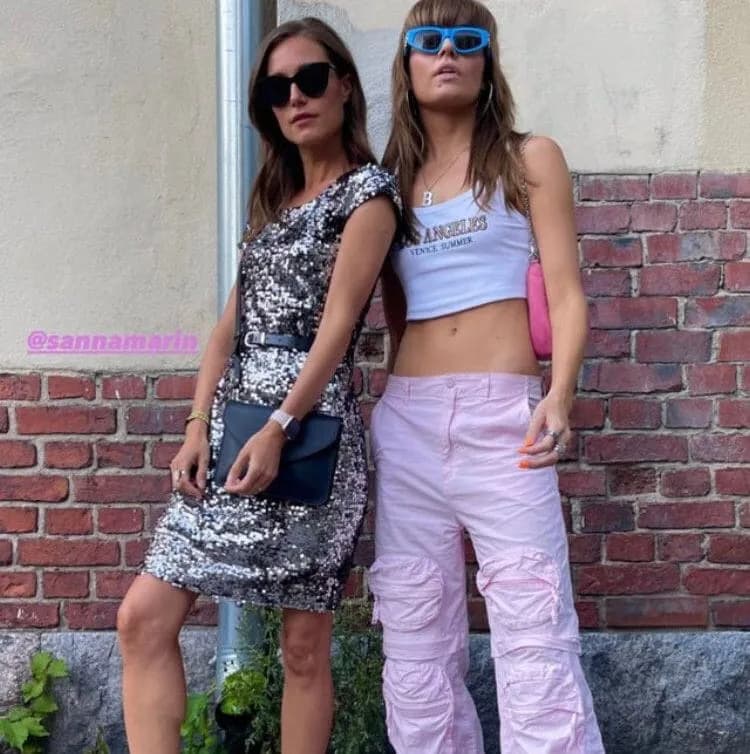 Sanna Marin: „Izgubila sam račun pretnji silovanjem“ — memoari o seksizmu, curenom videu i pritisku na žene u politici