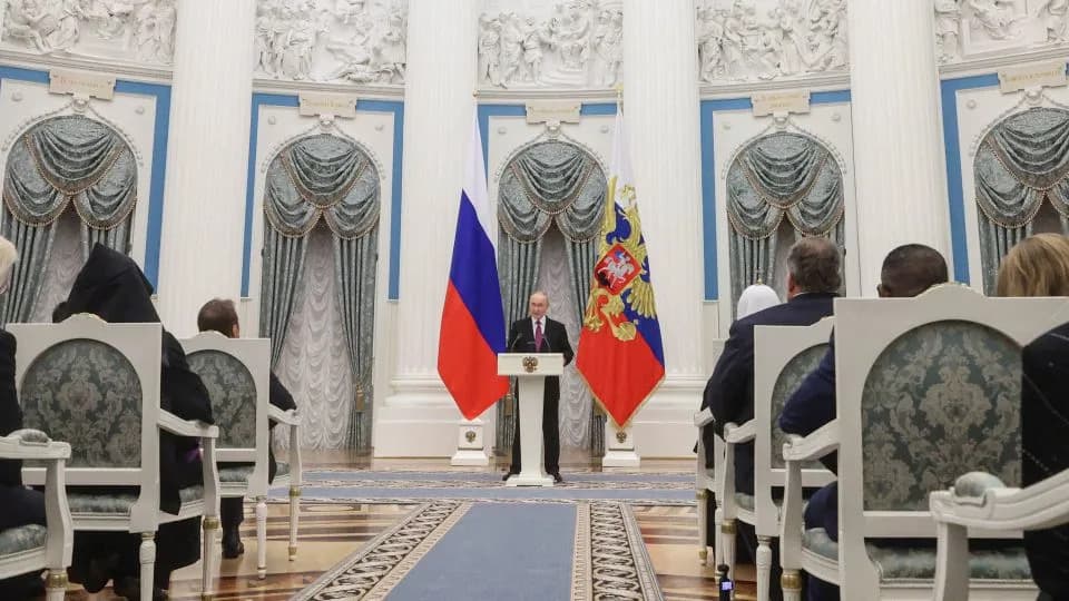 Putin odlikovao tvorce „Burevestnika“ i „Posejdona“, najavio serijsku proizvodnju „Orešnika“ — poruka Zapadu