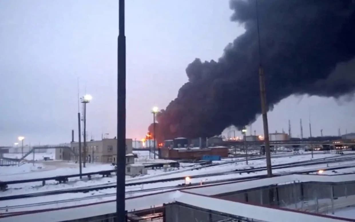 Putin pozvao oko 2 miliona rezervista da čuvaju rafinerije od ukrajinskih dronova