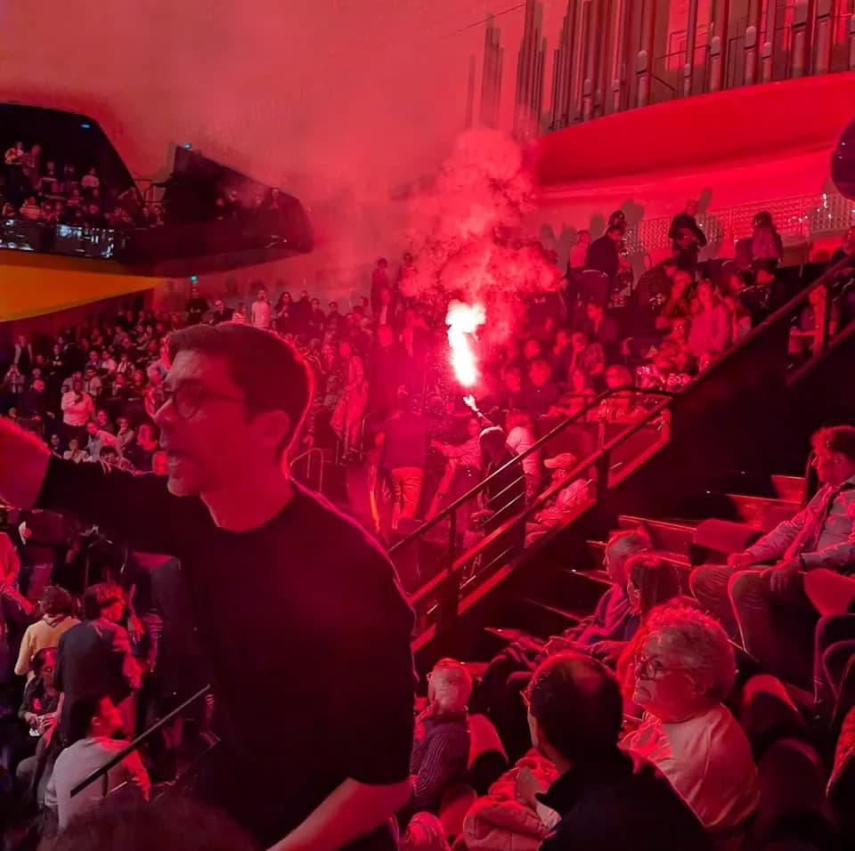 Haos u Philharmonie de Paris: dimne bombe prekinule koncert Izraelske filharmonije, četiri uhapšena