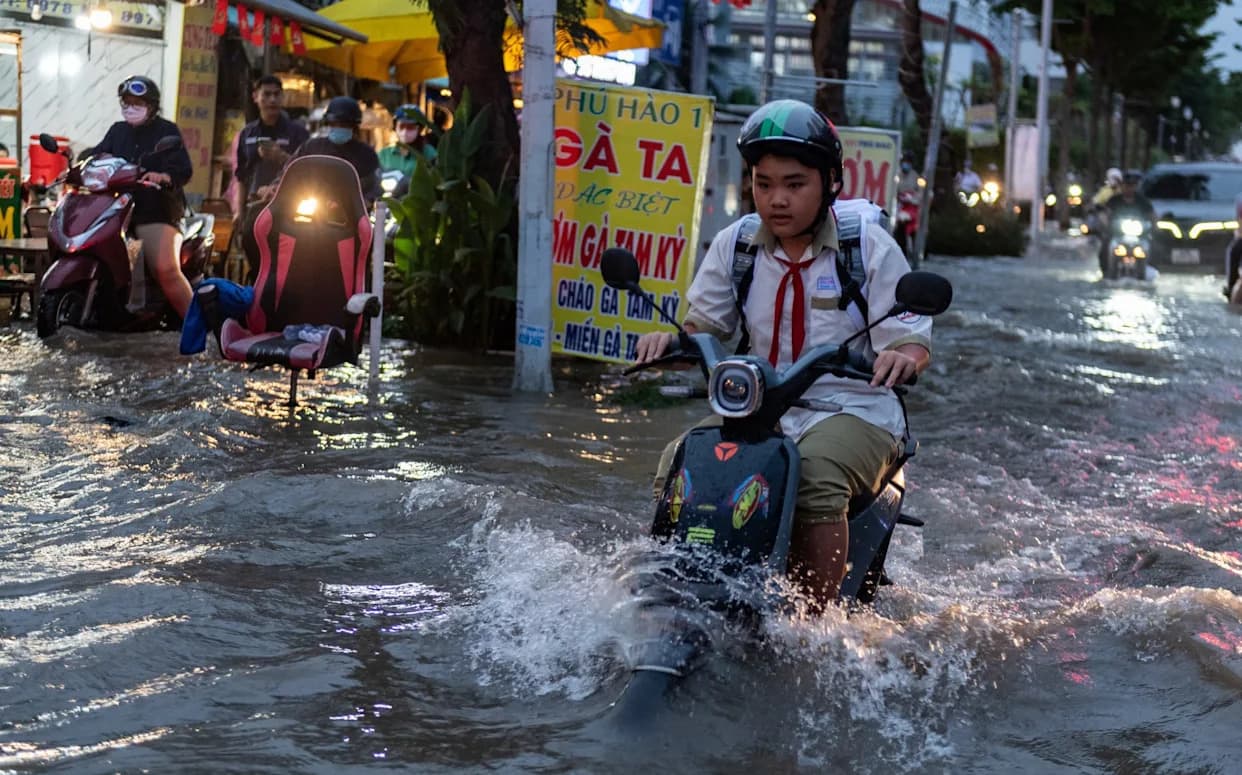 Tajfun Kalmaegi poharao Vijetnam i Filipine — najmanje 193 poginula, stotine nestalih