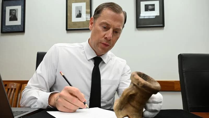 „Zapanjujuće otkriće“: BYU istraživač tvrdi da je pronašao ženu kojoj je upućen 2. Jovan — Eklekta