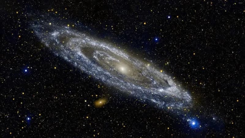 Otkrivena nova mogućnost: tamna materija objašnjava misteriozni sjaj u centru Mlečnog puta