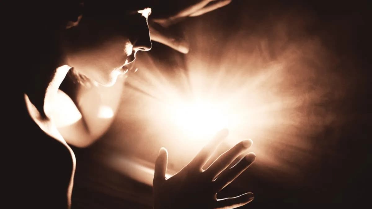 Mikroskopski motor „topliji od Sunca” otkriva čudne fluktuacije u termodinamici