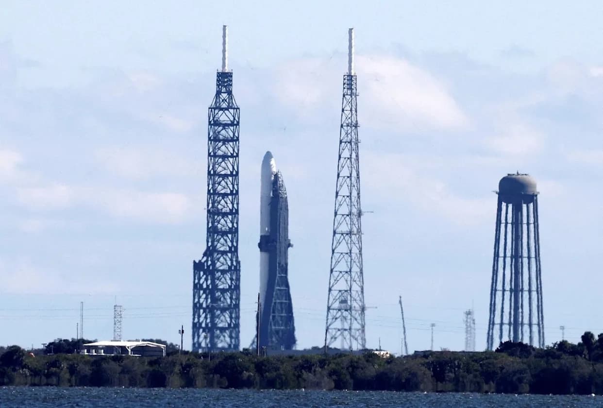 Сунчева олуја одложила лансирање New Glenn — претња за сателите и рекордна година у Кейп Канавералу