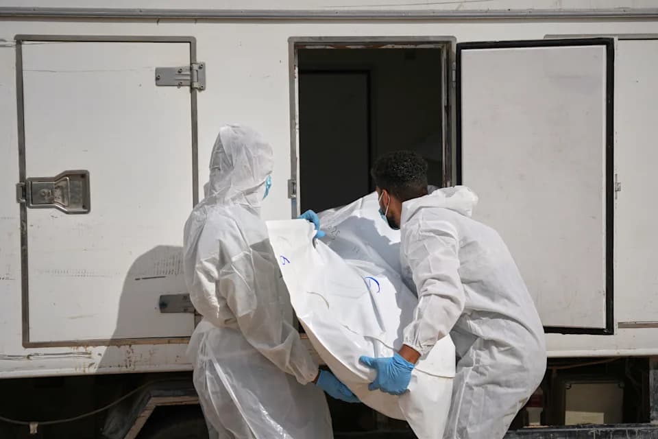 Krhko primirje: Izrael vratio 15 tela Palestinaca u Gazu, među njima telo talaca Menyja Godarda