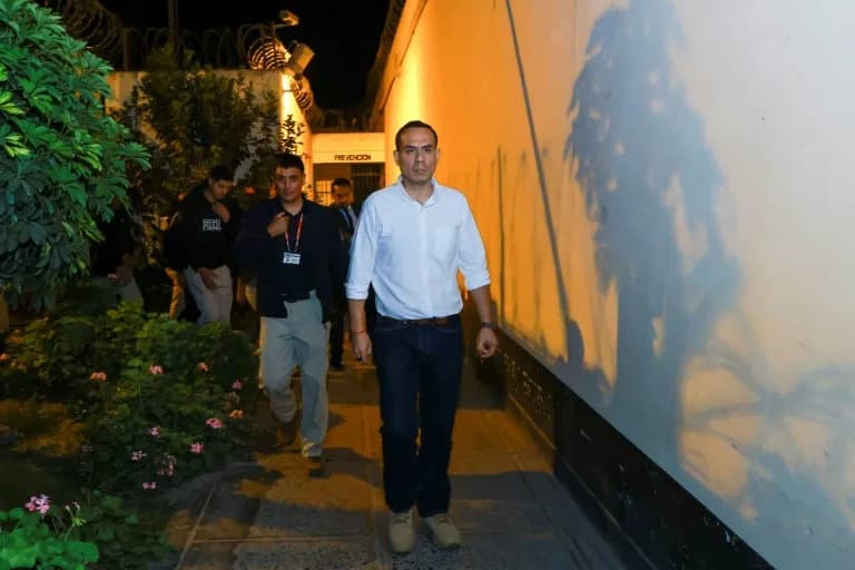 Privremeni predsednik Perua pokreće „rat“ protiv kriminala — lične racije i vanredno stanje izazivaju podeljena mišljenja