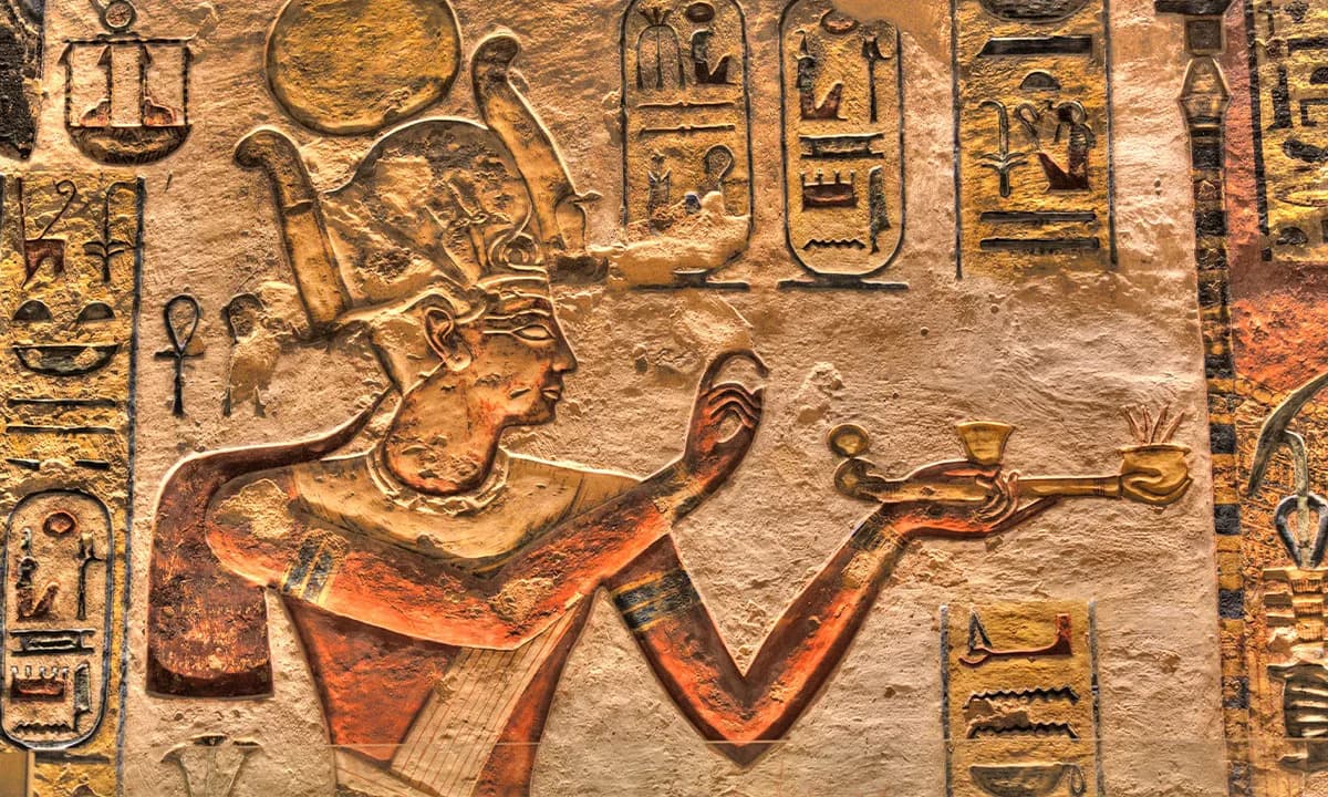 Arheolozi otkrivaju: opijati su bili deo života u drevnom Egiptu — dokazi iz vaze posvećene Kserksu