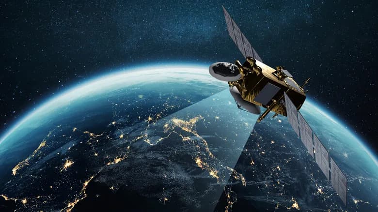 Otkriveno: Većina geostacionarnih satelita ne šifruje podatke — vaše pozive i lozinke lako je prisluškivati