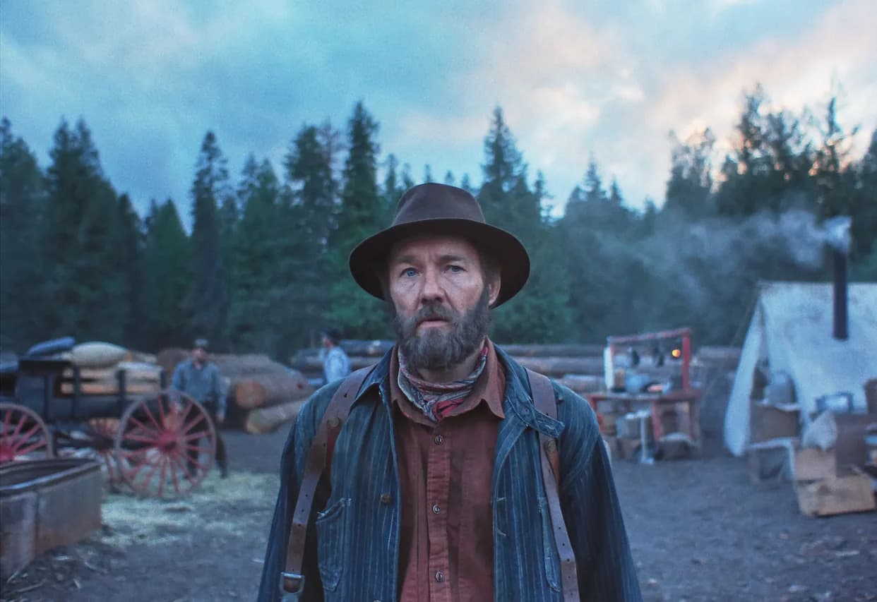 Joel Edgerton u suzdržanoj, snažnoj ulozi u filmu "Train Dreams" — poetska priča o gubitku