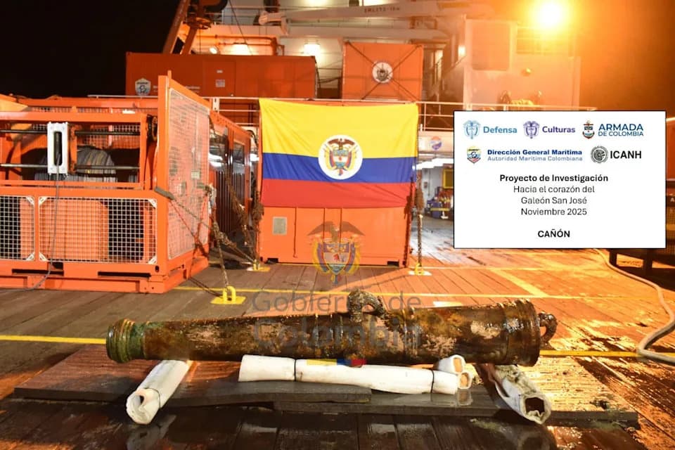 Prvi artefakti iz galeona San José (1708) — top, kovanice i porcelanska šoljica iz olupine koja krije blago vredno milijarde