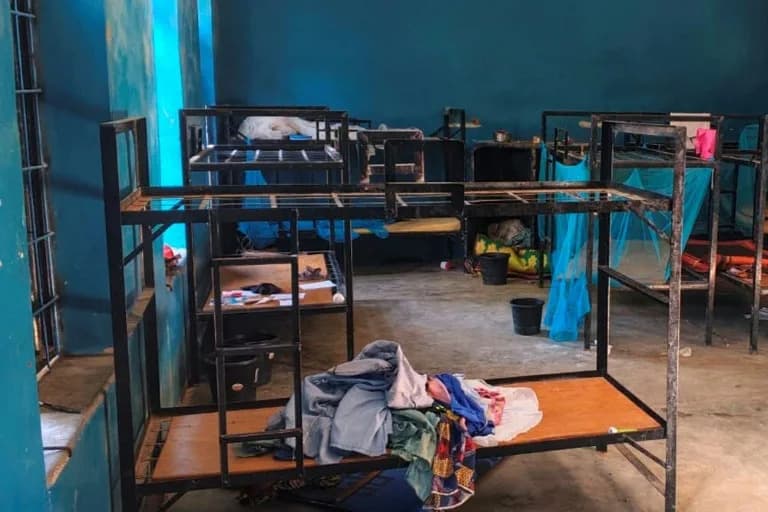 Masovna otmica u Nigeriji: 315 učenika i nastavnika oteto iz škole St Mary’s