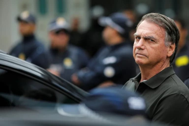 Bolsonaro pritvoren nakon pokušaja da onesposobi narukvicu za praćenje i navodnog plana bekstva