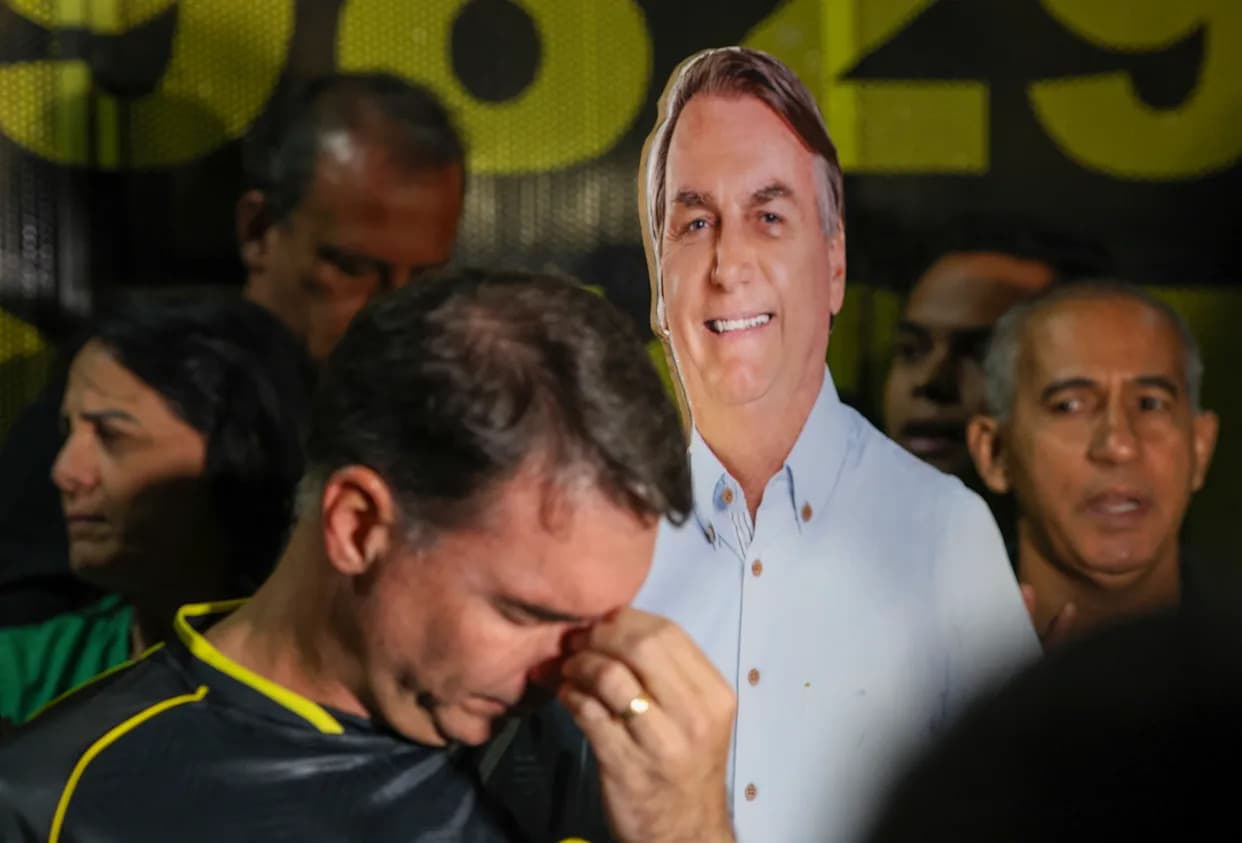 Bolsonaro tvrdi da su ga lekovi i halucinacije naveli da pokuša da onesposobi elektronsku narukvicu