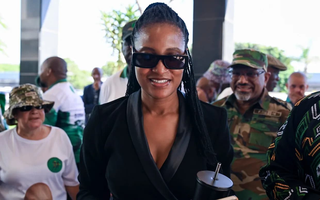 Skandal u porodici Zuma: polusestra optužena da je poslala 17 Južnoafrikanaca na front u Donbas