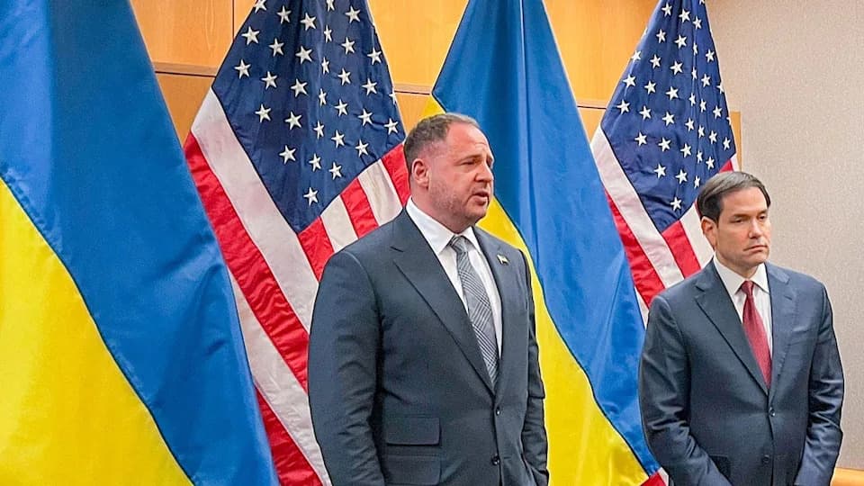 Evropski lideri zahtevaju ulogu u mirovnim pregovorima o Ukrajini, Francuska i Velika Britanija sazivaju koordinaciju