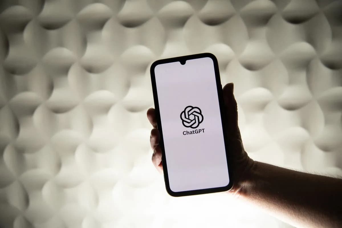 OpenAI potvrdio curenje podataka: lični podaci korisnika ChatGPT-a izloženi nakon napada na Mixpanel