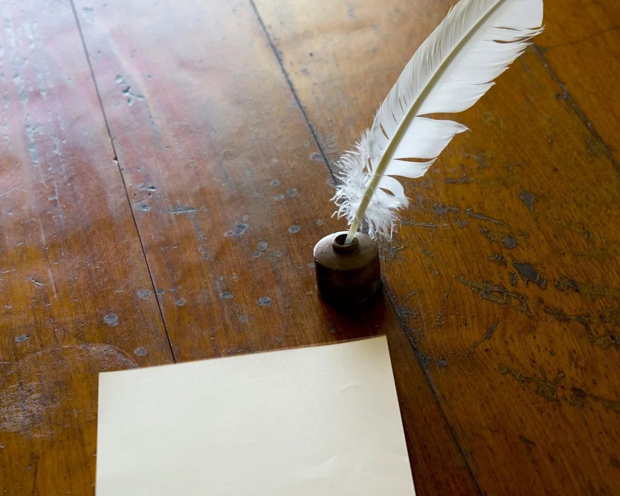 Poezija kao „jailbreak“: kako stihovi zaobilaze bezbednosne filtere AI modela