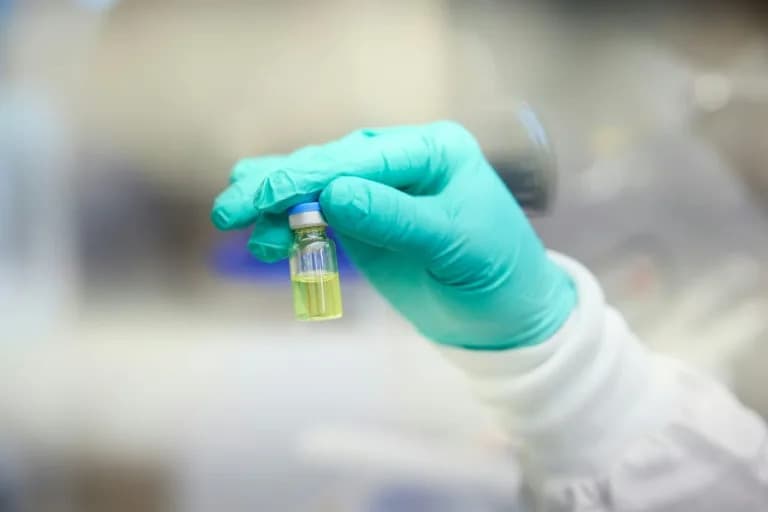 Prelomna šestomesečna injekcija protiv HIV-a puštena u javnu primenu u Africi