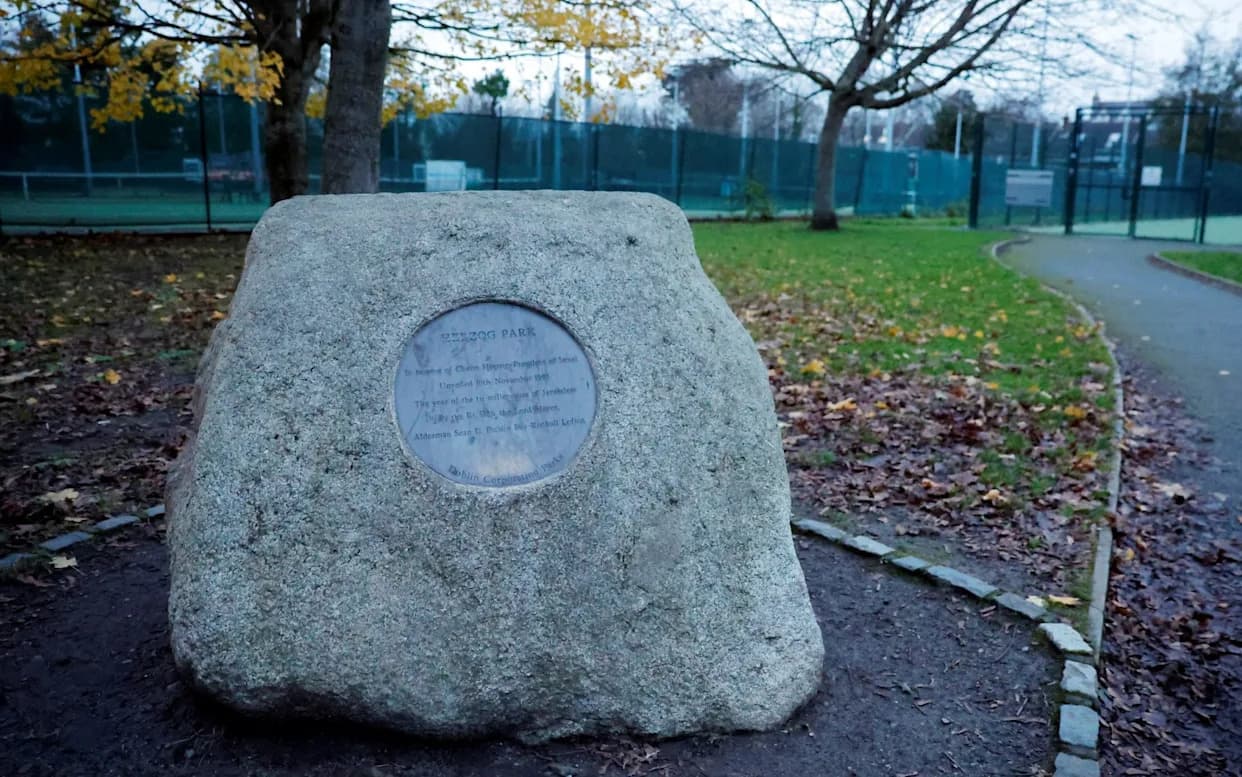 Dublin odlaže glasanje o preimenovanju Herzog parka nakon međunarodne osude