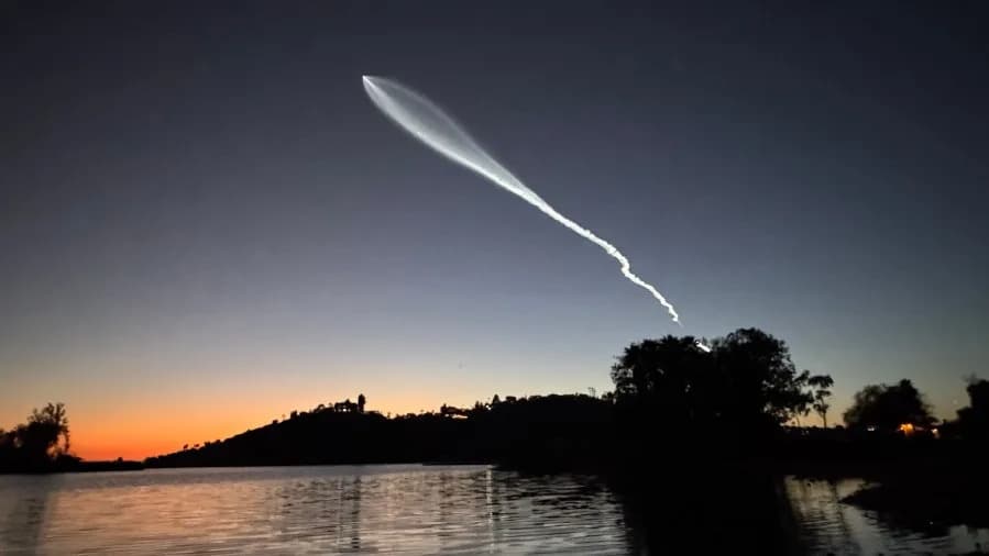 SpaceX lansira Falcon 9 iz Vandenberga — vidljivo iz San Dijega u ponedeljak u 21:28 PST