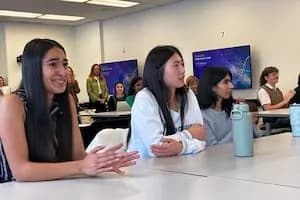 Anoniman dar od 50 miliona dolara pokriće školarinu za kliničke rotacije studenata medicinske laboratorije na Univerzitetu u Vašingtonu