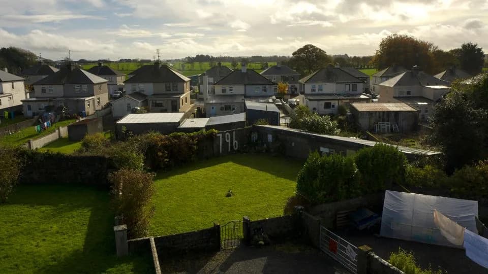 Otkriveno Drugo Grobno Mesto Na Imanju Bivšeg Doma Majka i Beba U Tuamu