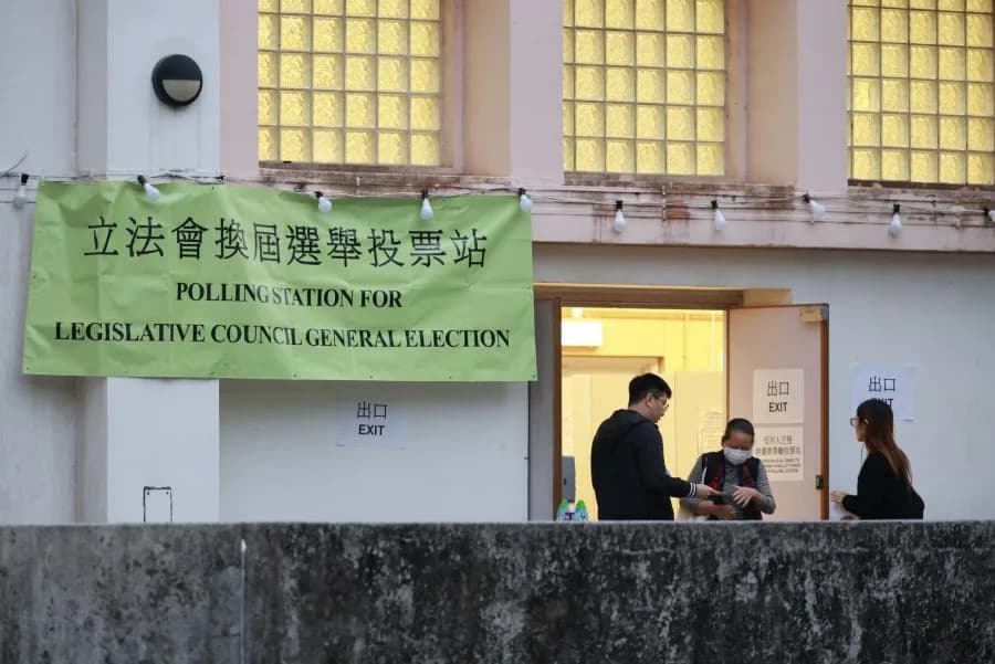 Izlaznost na izborima u Hongkongu potonula na 31,9% — znak rastućeg nepoverenja