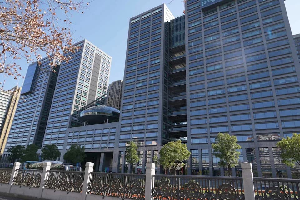 Liang Wenfeng (DeepSeek) Među 10 Ljudi Koji Su Oblikovali Nauku 2025. Po Natureu