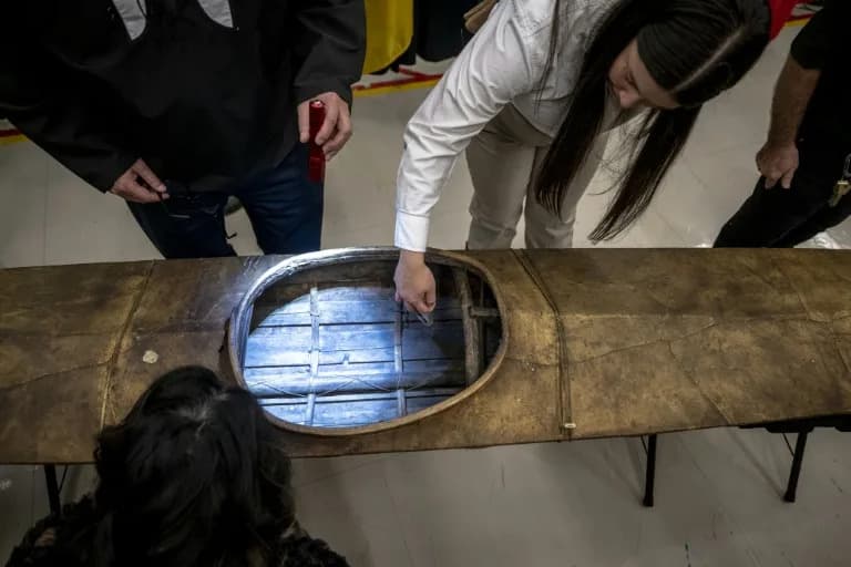 Vatikan Vratio 62 Domorodačka Artefakta Kanadi, Uključujući Retki Kajak — ‘Istorijski’ Povratak