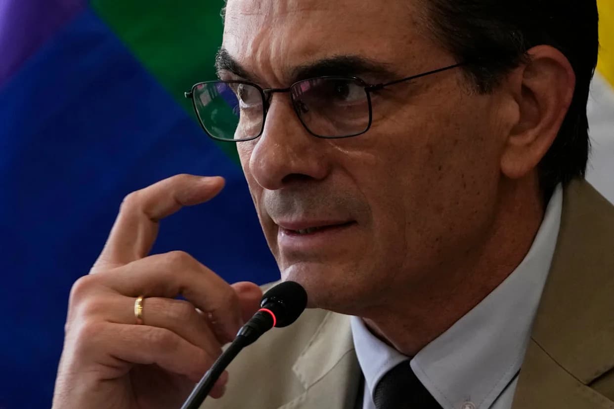 Bolivija Obnavlja Diplomatске Odnose Sa Izraelom — Novi Kurs Predsednika Rodriga Paza