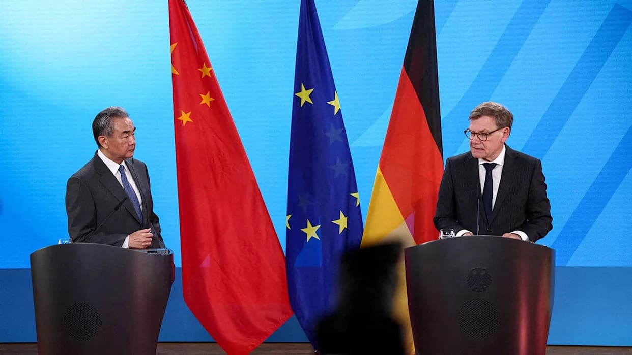 Kina Zaoštrava Odnose Sa Japanom Nakon Navodnog 'Zaključavanja' Radara Nad Okinavom