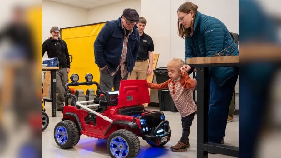 Inženjeri u Nastajanju: Studenti Milligan Univerziteta Prilagođavaju Električna Vozila za Decu Sa Invaliditetom
