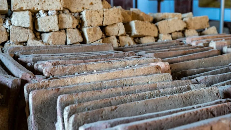 Otkrivena tehnika ‘samopopravljajućeg’ rimskog betona — nalazište iz Pompeje menja naše razumevanje proizvodnje