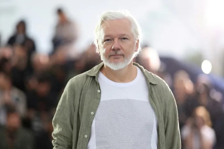 Assange Tuži Nobelovu Fondaciju i Traži Zamrzavanje 11 Miliona Kruna Nakon Dodele Nagrade Mariji Corini Machado