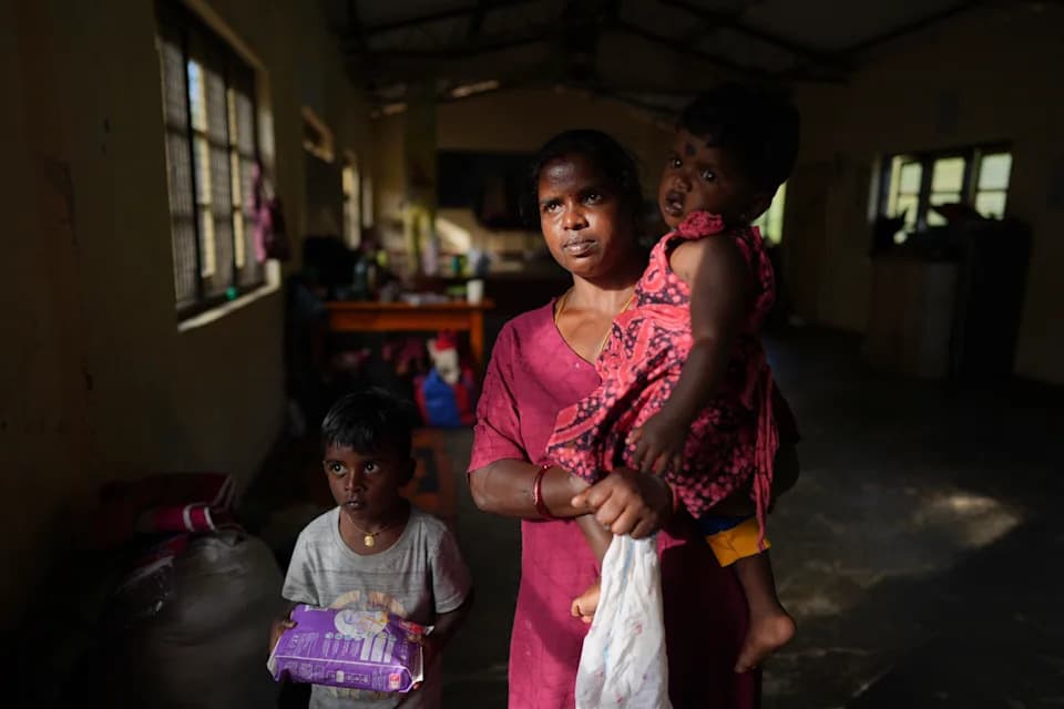 Siromaštvo i strah na plantažama čaja: Više od 640 poginulih posle ciklona Ditwa u Šri Lanki