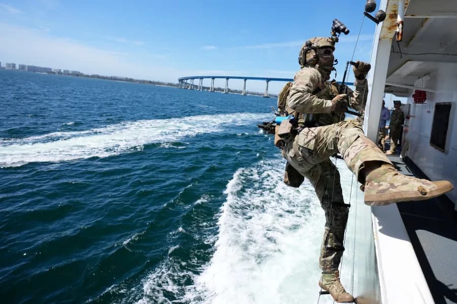 Obalska straža Čeka Pojačanje Pre Ukrcavanja Na Tanker „Bella 1“ — Nedostatak Resursa Pogađa Operacije