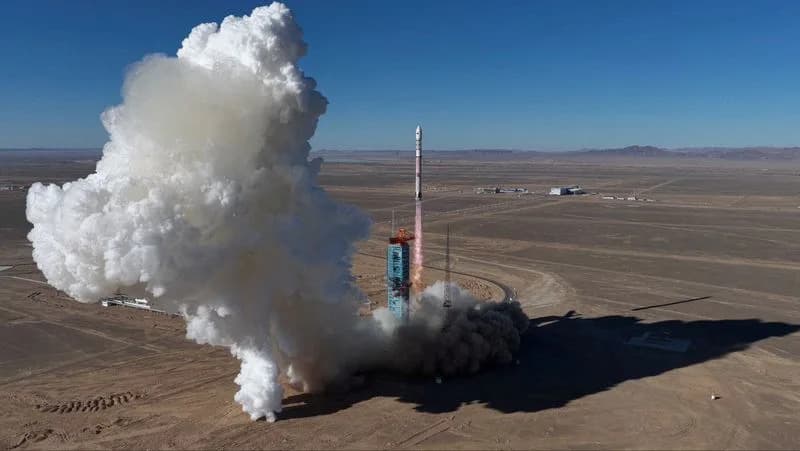 Kina Otvara "Brzu Traku" Za IPO Za Kompanije Koje Razvijaju Višekratne Rakete