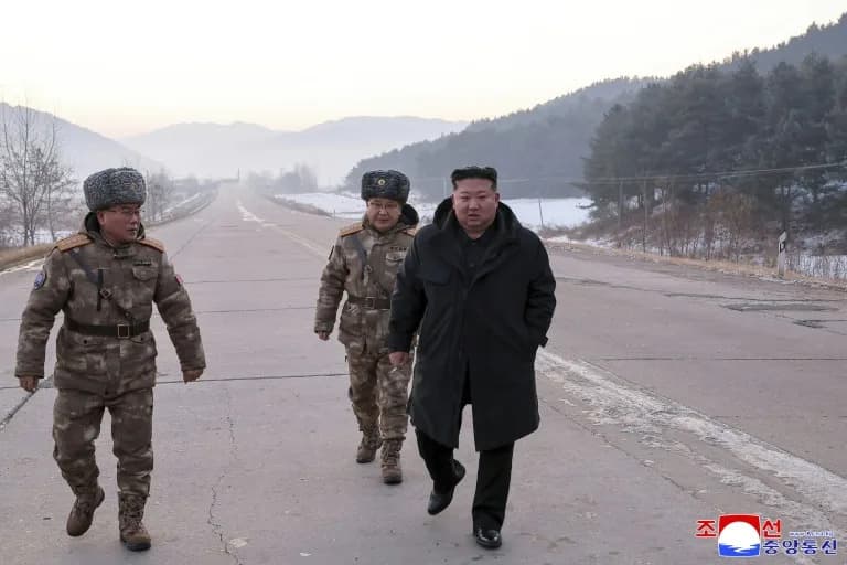 Kim Jong Un Nadgledao Test Hipersoničnih Projektila — Pjongjang Poručio: „Nuklearne Snage Spremne Za Rat”
