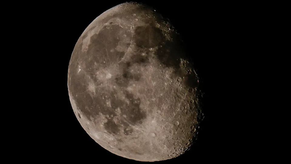 Večeras: Mesec 'pleše' pored sjajnog Reglusa — moguće i potpuna okultacija