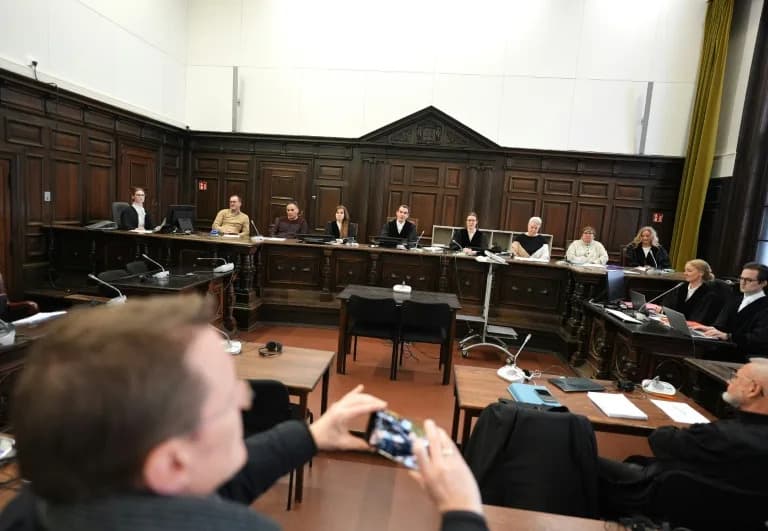 Počelo Suđenje "White Tiger" U Hamburgu: Optužbe Za Sadističko Iskorišćavanje I Prinudu Na Samoubistvo