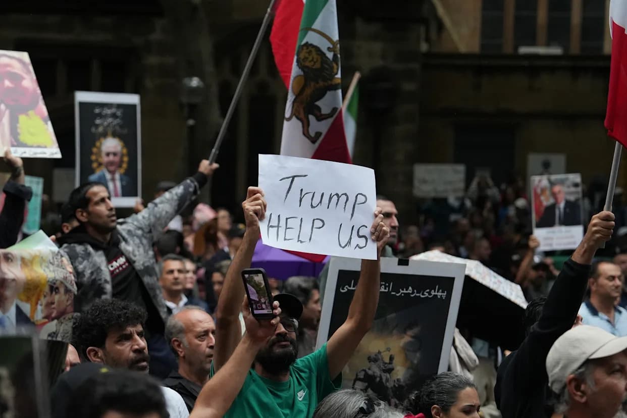 Hoće Li SAD Napasti Iran? Faktori Koji Oblikuju Trampovu Odluku i Moguće Posledice