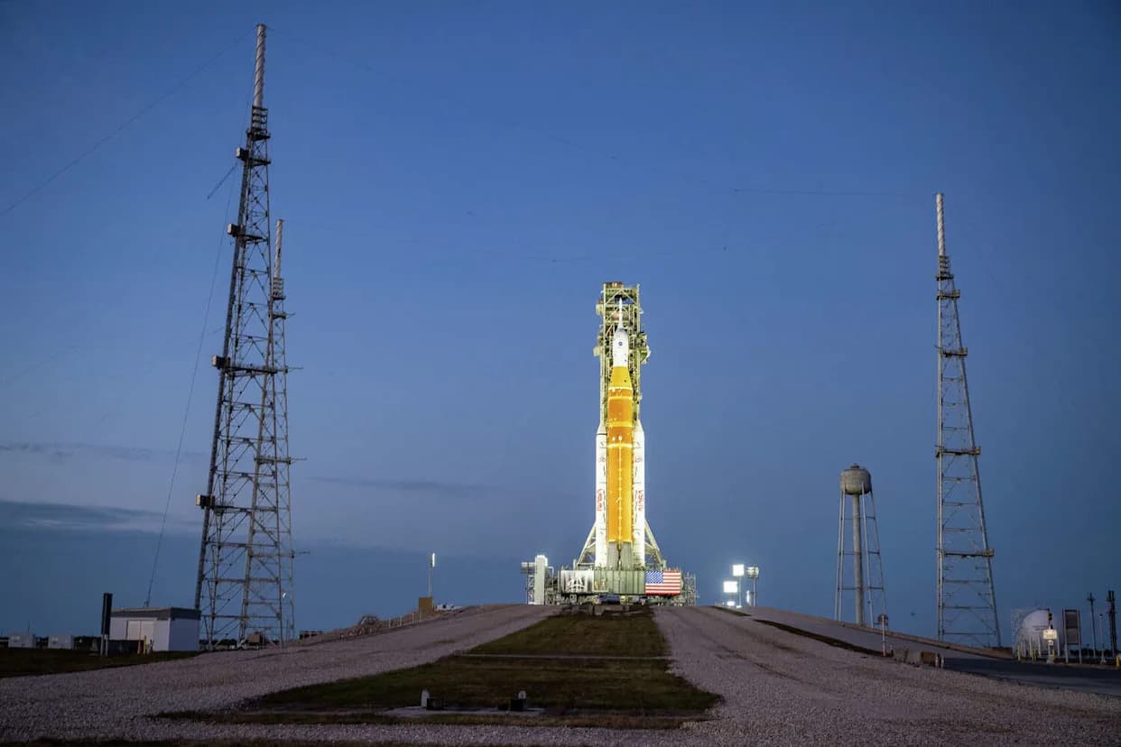 Artemis II Stigao Na Lansirnu Rampu — Završna Testiranja Pred Prvu Posadu Na Mesec Posle 50 Godina