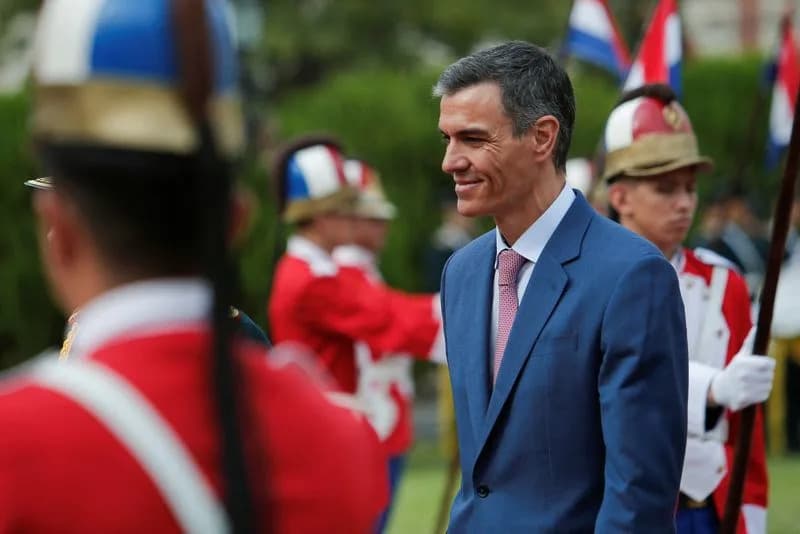 Pedro Sánchez: Američka invazija na Grenland učinila bi Putina „najsrećnijim čovekom na svetu“ i potkopala NATO