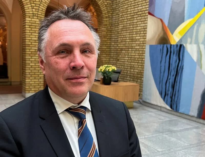 NATO Pod Pritisakom Zbog Grenlanda, Ali Fokus Mora Ostati Na Rusiji — Norveški Ministar Odbrane