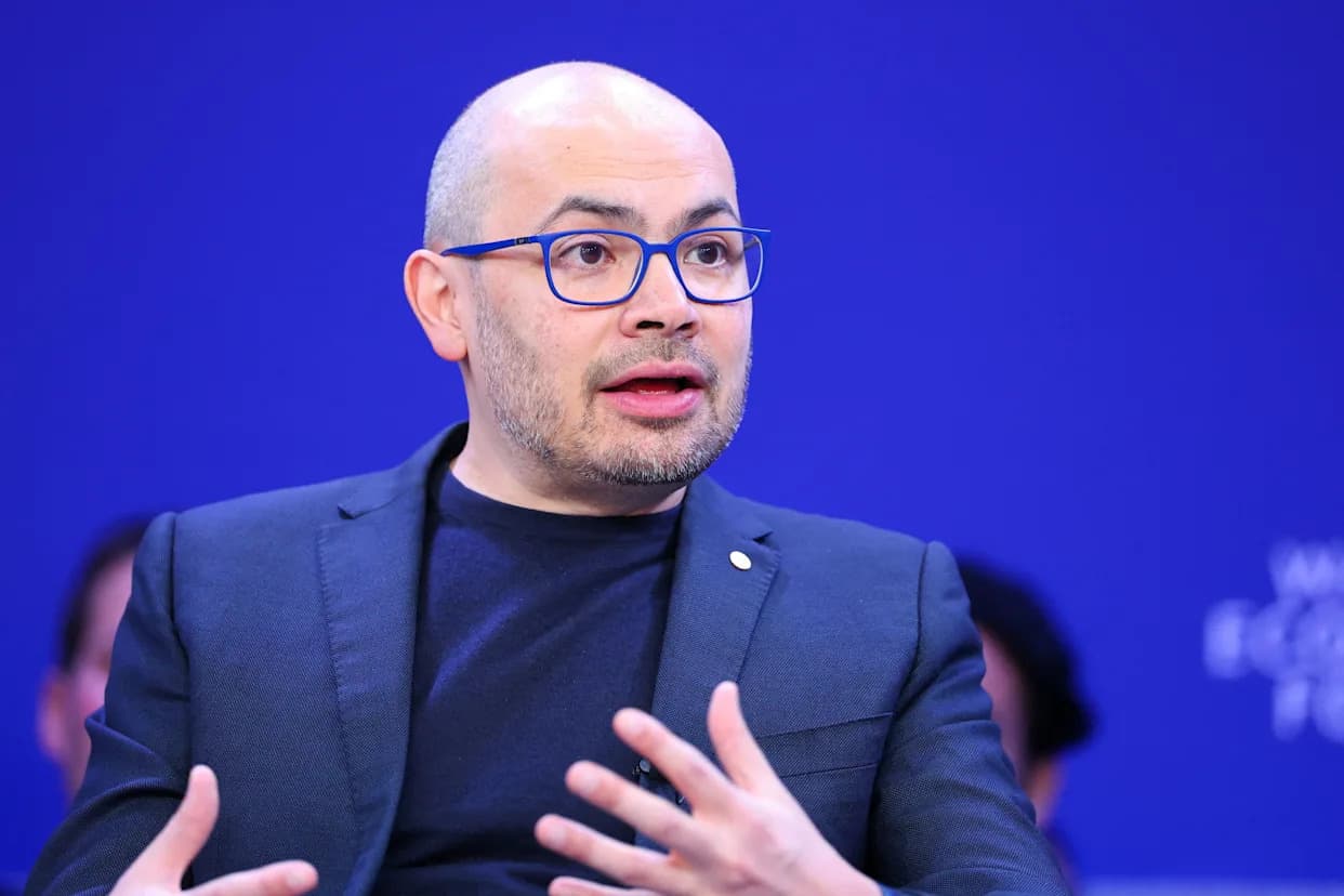 Demis Hassabis i paradoks napretka AI: Zašto brži razvoj nije nužno bolji