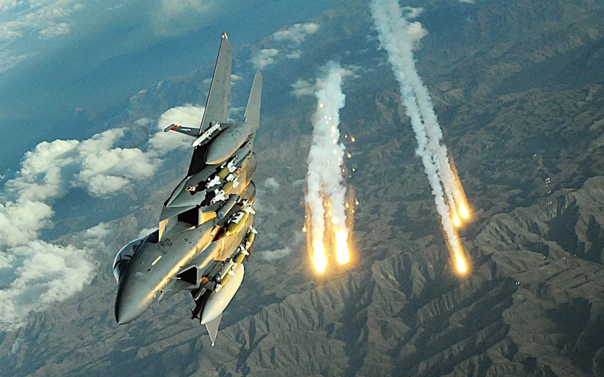 Tramp Pojačava Sile, Iran Obnavlja Raketni Arsenal — Rizik Od Regionalne Eskalacije Raste