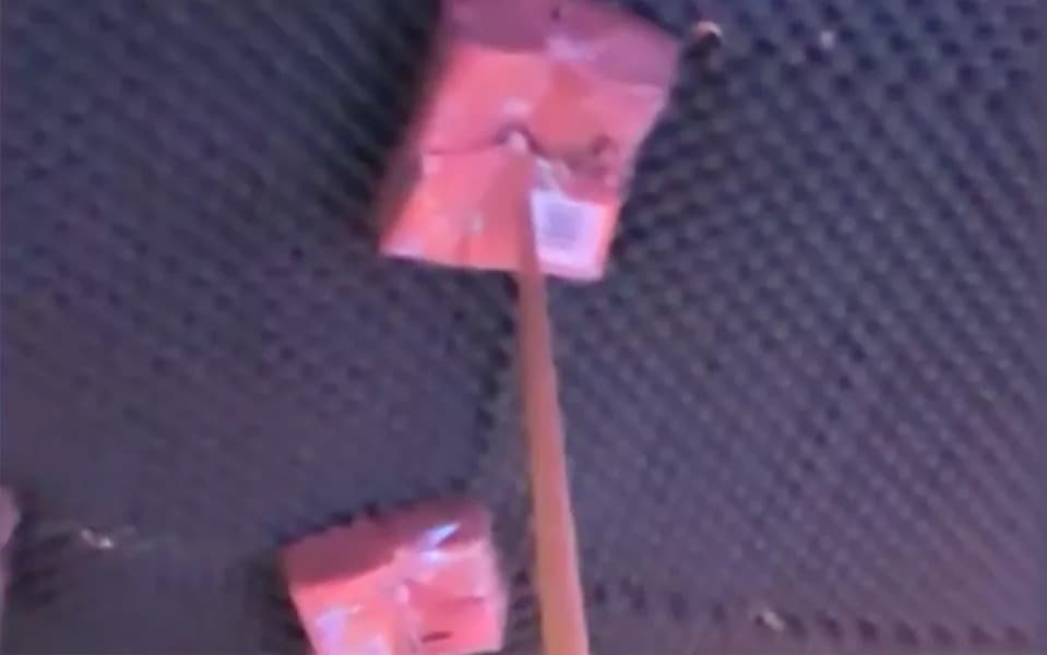 Video Pokazuje Zapaljive Panele Na Plafonu Bara Dve Nedelje Pre Smrtonosnog Požara U Crans‑Montani