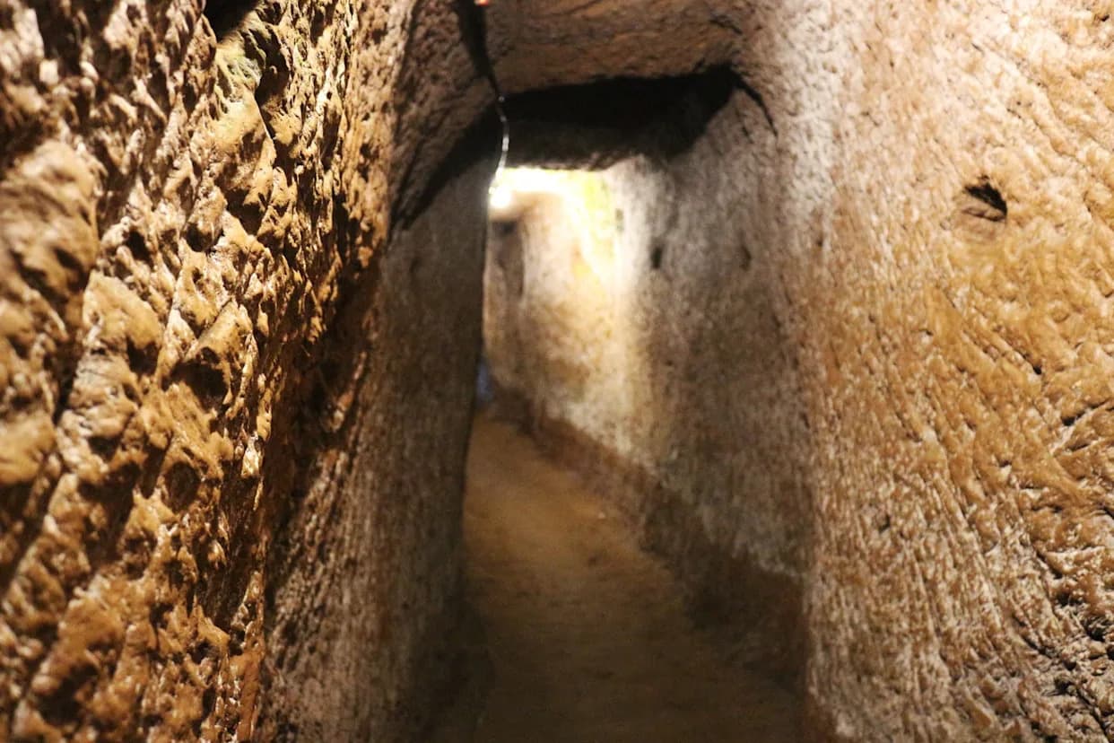 Otkriven Zapotečki Grob Star 1.400 Godina: Meksički Zvaničnici Ga Nazivaju Otkrićem Decenije